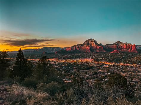 The Best Sunset Spot In Sedona - The Well Worn Shoes