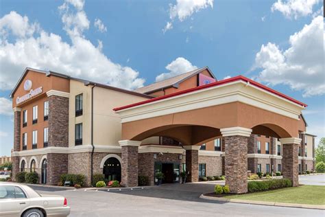 Comfort Suites Jackson, TN - See Discounts