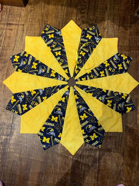 Christmas Tree Skirt Tabletop University of Michigan - Etsy