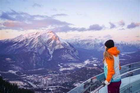 Sulphur Mountain Hike vs. Banff Gondola: Which One Is Better?