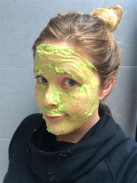 DIY Avocado Face Mask | Fashercise | Avocado face mask, Yogurt face mask, Mask for oily skin