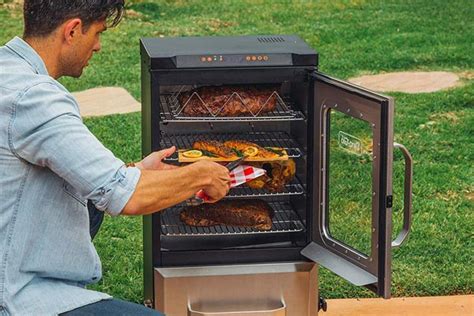 5 Best Commercial Barbecue Smokers for the Most Heavy-Duty Tasks – Jolly Green Products