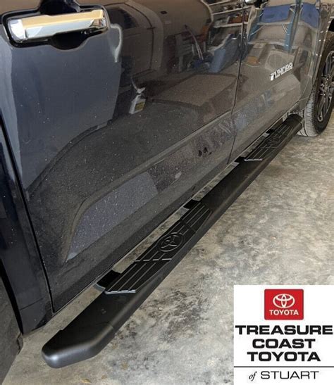 NEW OEM TOYOTA TUNDRA CREW MAX 2022 BLACK ALUMINUM OVAL RUNNING BOARDS NO BOLTS | Grelly USA