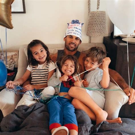 Jessie James Decker, Eric Decker’s Family Photos Over the Years