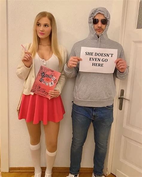 25 Most Creative Couples Halloween Costumes Ideas for 2022 | Halloween ...