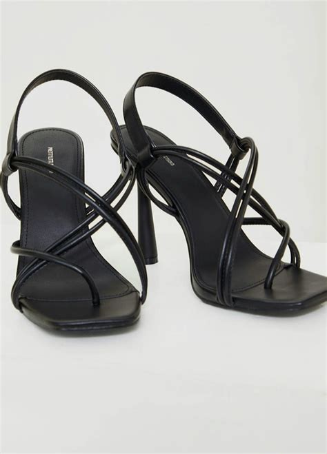 Black PU Toe Loop Slingback Sandals - House of Alarah