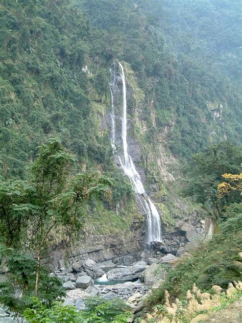 Seven Gorgeous Waterfalls to Chase in Taiwan | Waterfall, New taipei, New taipei city