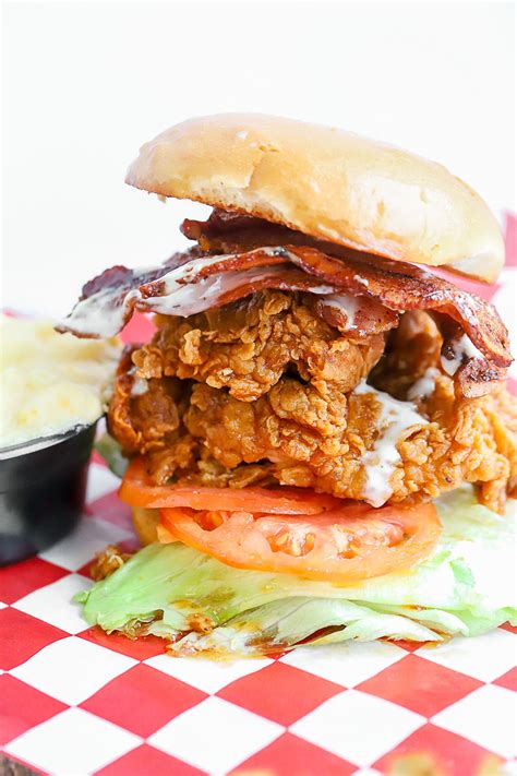 Roaming Rooster’s Massive Fried Chicken Sandwiches Are Now on U Street - Washingtonian