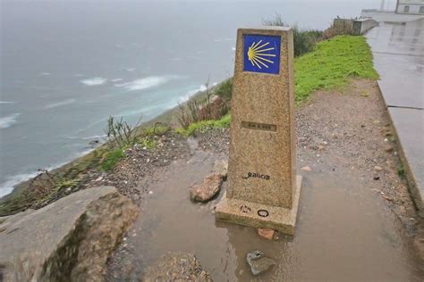 The Camino Finisterre - a detailed guide & walking stages - Stingy Nomads