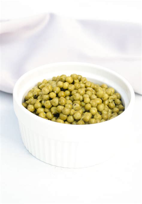 How To Cook Canned Peas - Recipes From A Pantry