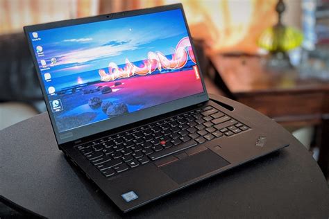 Lenovo ThinkPad X1 Carbon 7th Gen review: The 4K display is a splendid ...