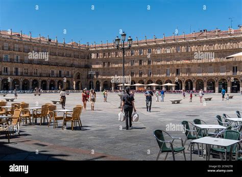 Plaza Mayor in the city of Salamanca, Spain Stock Photo - Alamy