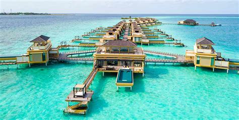 Resort Angsana Velavaru in Maldives Country | Arenatours