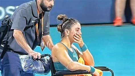 Tennis 2023: Bianca Andreescu injury update after collapsing on court in heartbreaking scenes at ...