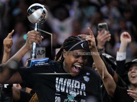 Jonquel Jones delivers WNBA Finals MVP performance to bail out Ice-cold ...