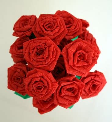 Make Crepe Paper Roses » Dollar Store Crafts