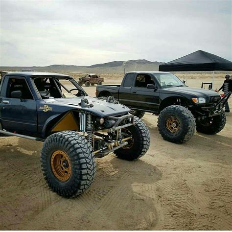 Pin by Josh Fulcher on Cruisers and Trucks | Toyota pickup 4x4, Toyota 4x4, Toyota trucks