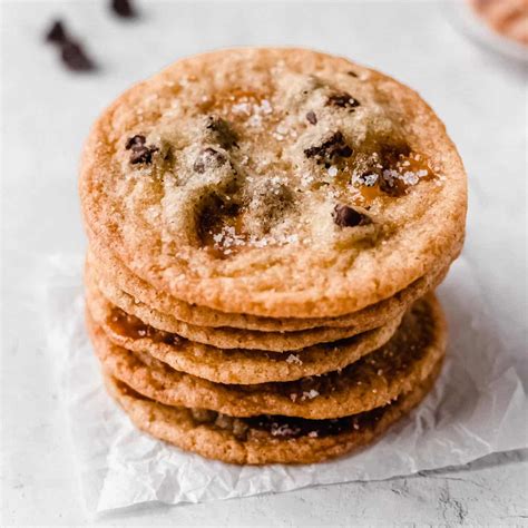 Chewy Salted Caramel Chocolate Chip Cookies - Delicious Little Bites