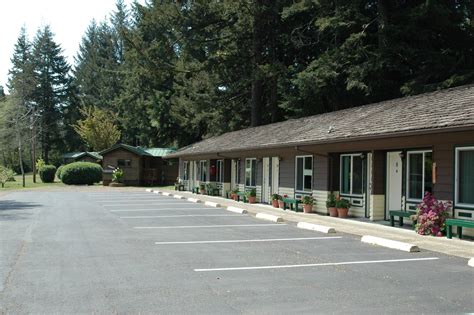 The Park Motel and Cabins – Rustic Charm on the Oregon Coast