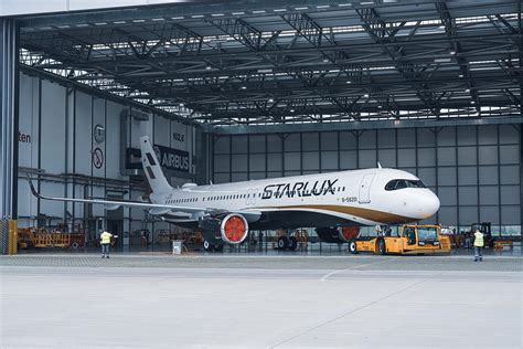 Starlux Airlines Takes Delivery of Its First Airbus A321neo in Preparation for Next Year's ...