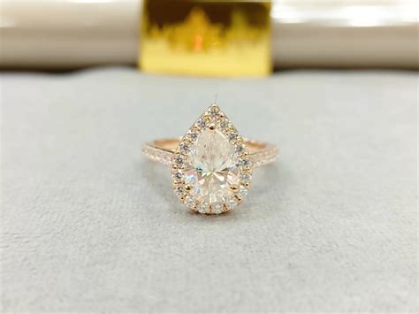 BUYING THE PERFECT KOURTNEY KARDASHIAN ENGAGEMENT RING