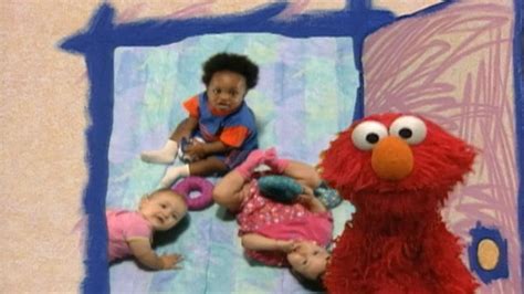 Elmo's World: Babies, Dogs & More (2000)