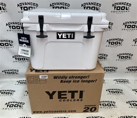 New Classic Style YETI Roadie 20 Rotomolded Cooler White – Advanced Tool & Equipment