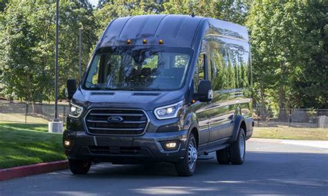 2020 Ford Transit 350 AWD: Review - autoNXT.net