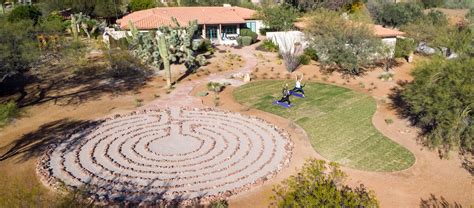 Stay at Rancho de Los Caballeros for Arizona's Dude Ranch Life