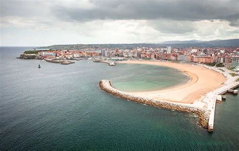 A guide to the best beaches in Gijon | Trip in Spain