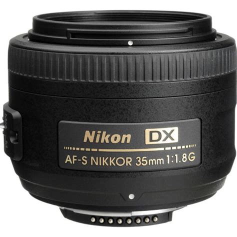 Nikon 35mm lens review - Nikon 35mm/F 1,8 G DX - GottaPics