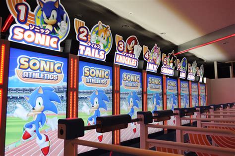 Sonic Athletics arcade game has players control Sonic by running on ...