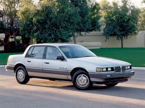 1988 Pontiac Grand Am - Information and photos - MOMENTcar