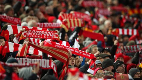 Liverpool FC fans' behaviour 'unacceptable', says club - BBC News