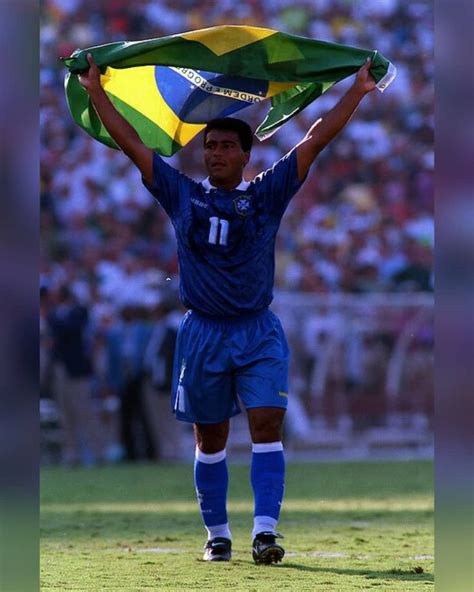 classic football 1990 on Instagram: “... 💚💛💙⁦🇧🇷⁩🏆 روماریو (Romário ...