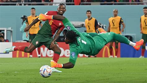 What Rafael Leao did moments before scoring for Portugal - picture ...