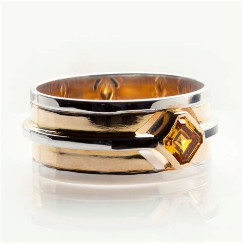 Cognac Diamond Ring