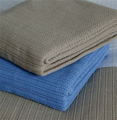 Cotton Cellular Blankets - Clamshell - Textile goods for the ...