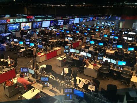 Inside the CNN studio tour | DIGITAL NEWS REPORTING