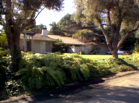 "The Golden Girls" House Is For Sale: See Inside! - Hooked on Houses