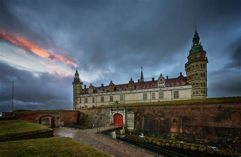 Kronborg Entrance – Just Walked By