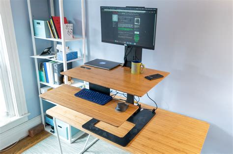 Standing desk converter for 3 monitors - geratru