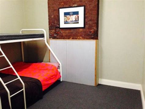 5 BEST Hostels in Adelaide (2024 Insider Guide)