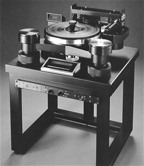 Goldmund Reference Anniversary Manual - Statement Turntable fitted with ...