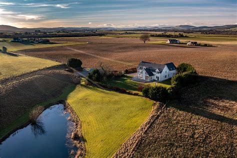 Broombrae House, Meikle Wartle, Inverurie, Aberdeenshire, AB51 5BA | Property for sale | Savills