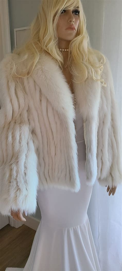 Luxury Vintage Fox Fur, SAGA Fox Fur Coat , Arctic Fox Fur Jacket ...