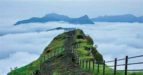 Raigad Fort In Maharashtra With Images & Everything You Need To Know