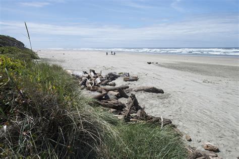 Beachside State Recreation Site Campground - Waldport, Oregon - camping in Oregon