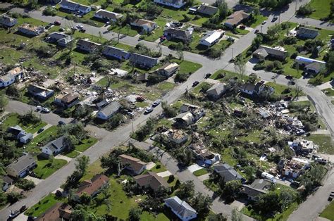 Wadena residents take stock of their losses after tornado | MPR News