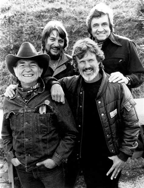 The Highwaymen - Kris Kristofferson - Mammas Don't Let Your Babies Grow ...